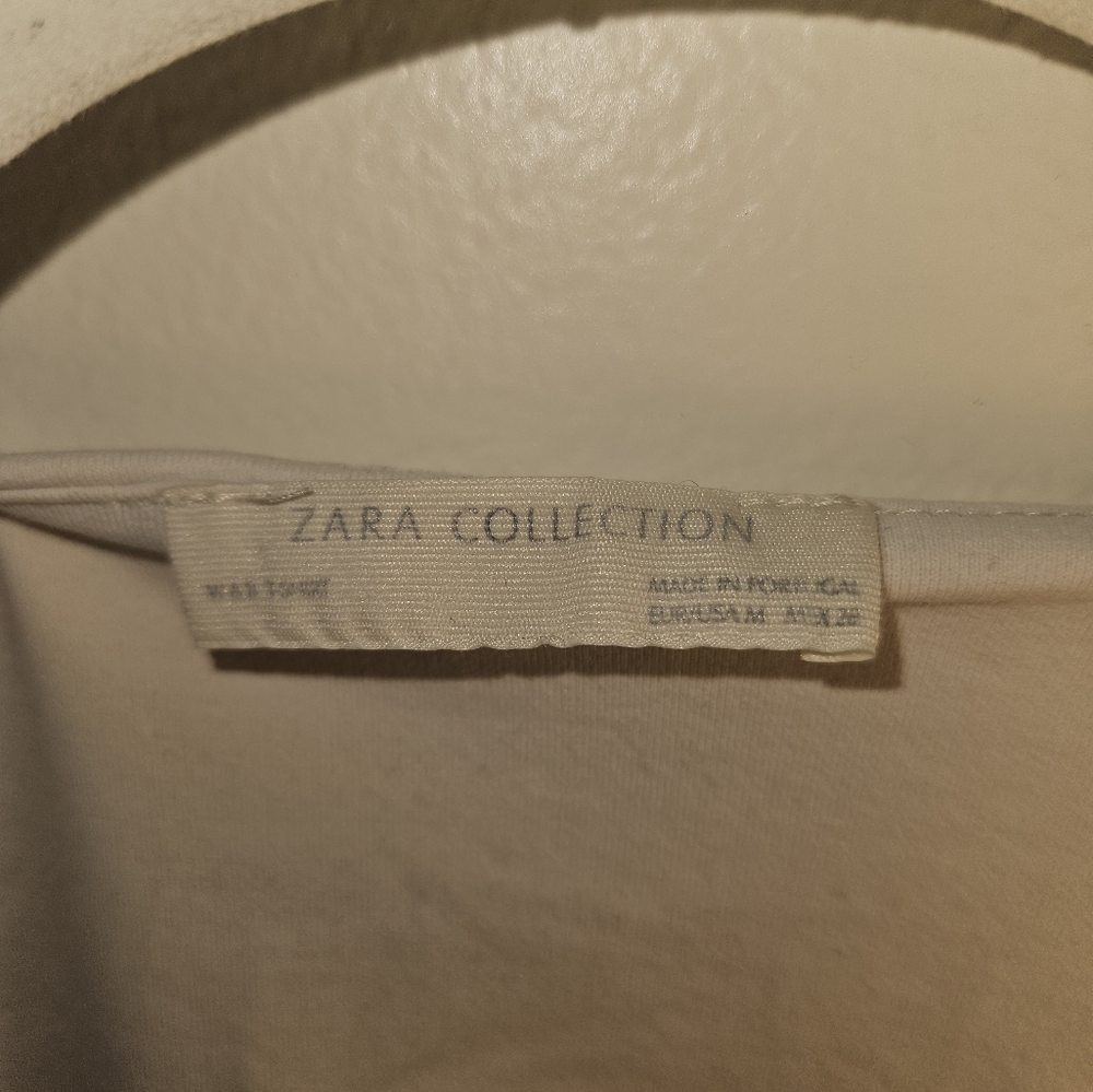 Zara Cream Fitted Tank Top with Rounded Neckline - Picture 2 of 3